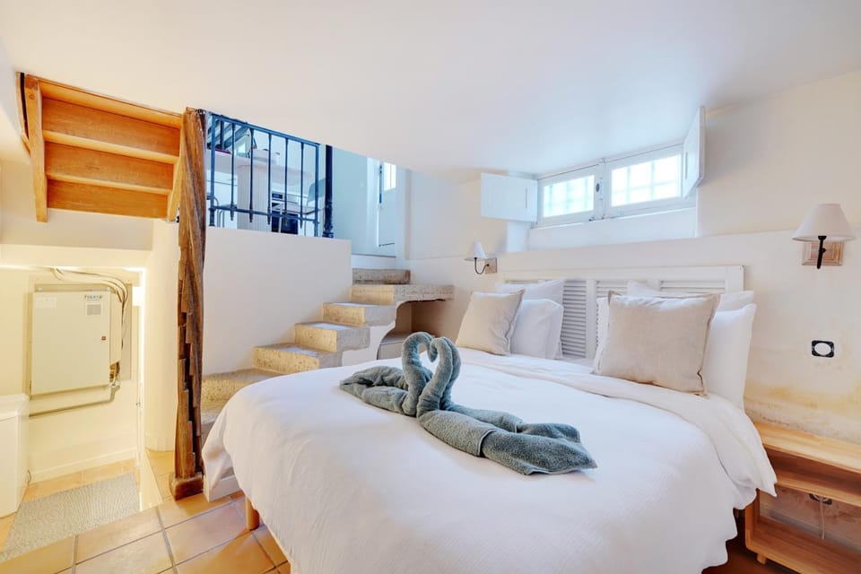 Maison à Saint-Germain-des-Prés Apartment in Paris