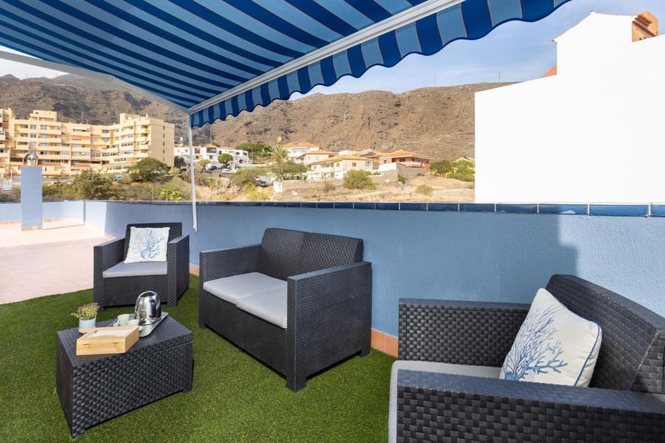Balcony/Terrace, Living room