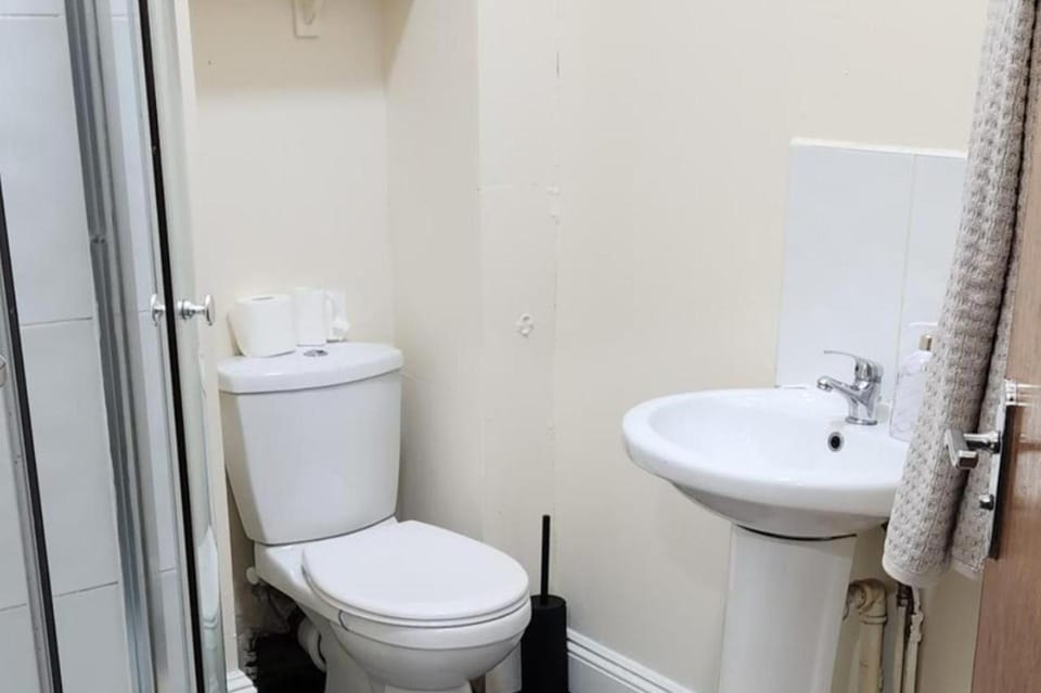 1 Bed - Sleeps 4 - Wolverhampton City Centre Apartment in Wolverhampton