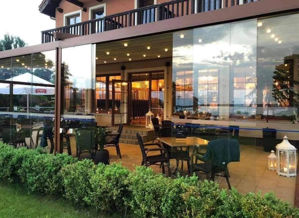 Hotel Słoneczny Brzeg Bed and Breakfast in Poland