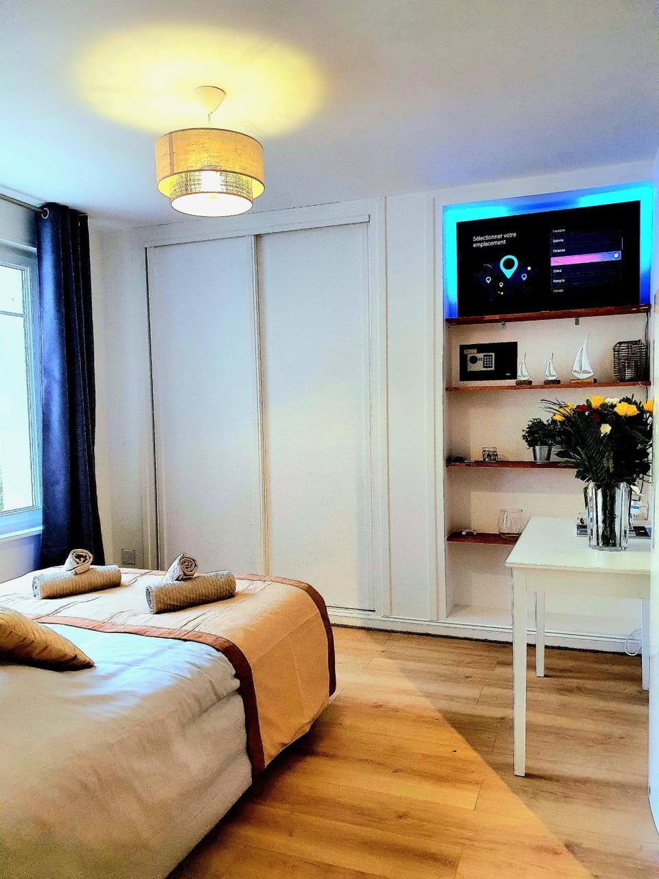 La Petite Boulonnaise Studio cosy avec cour privative - proche Nausicaa Apartment in Hauts-de-France
