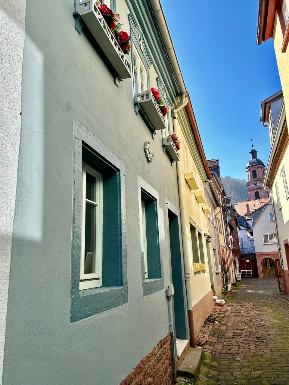 Property building, Street view