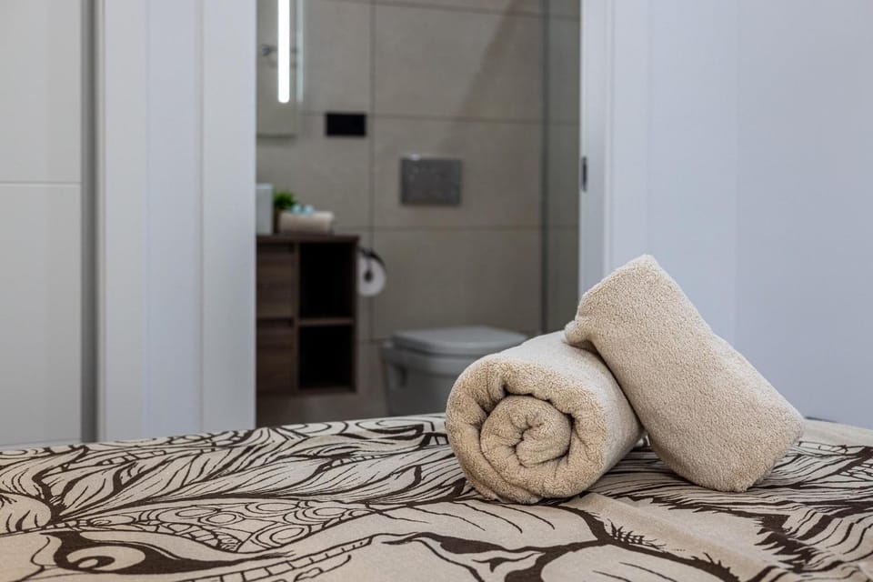 Laguna Beach Villa met privé zwembad & jacuzzi Villa in Vega Baja del Segura