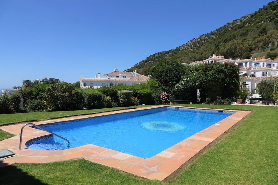 Residencia la Fuente Apartment in Mijas