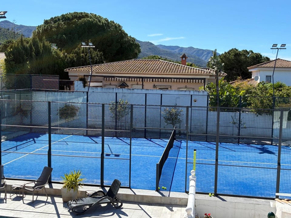 Villa Padel - Heated pool and private paddle court Villa in Valle del Guadalhorce