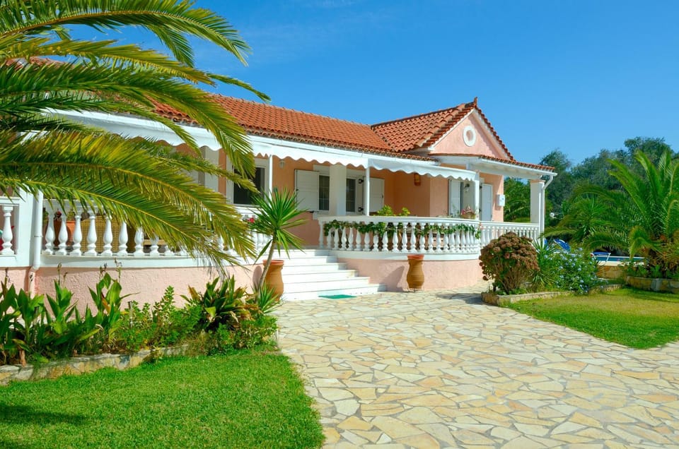 Villa Halikounas Apartment in Corfu, Greece