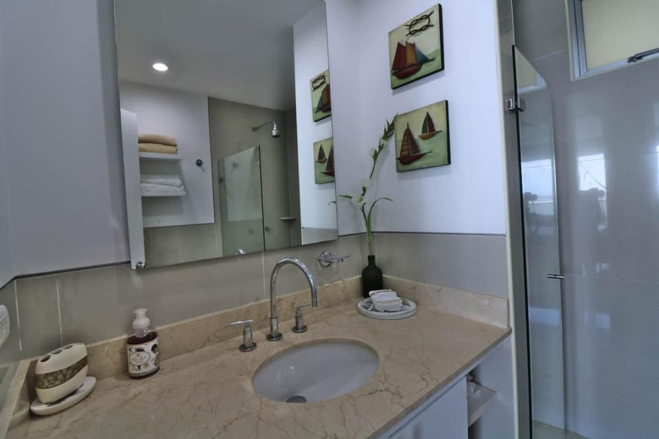 2BR Luxury Beachfront with Direct Beach Access Apartment in La Boquilla