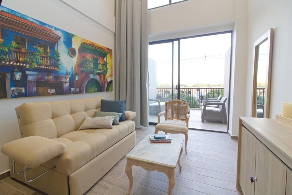 Brand-New Loft - Rooftop Pool - Old City Apartment in Cartagena