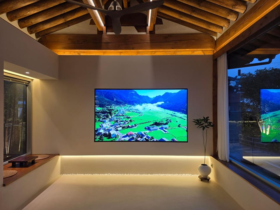 TV and multimedia