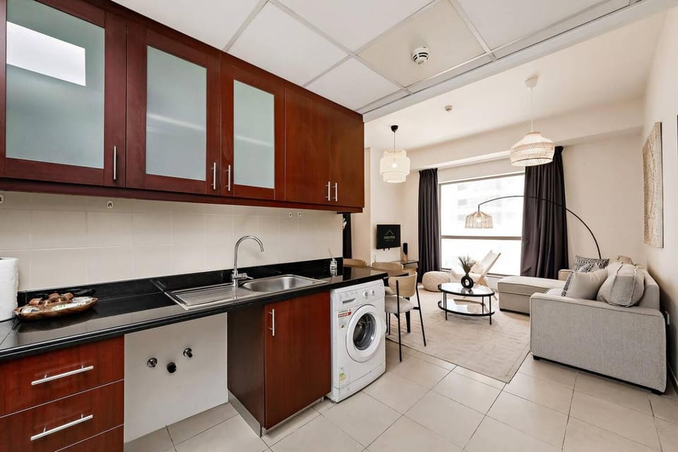 Cozy 1BR apartment in JBR Apartment in Dubai