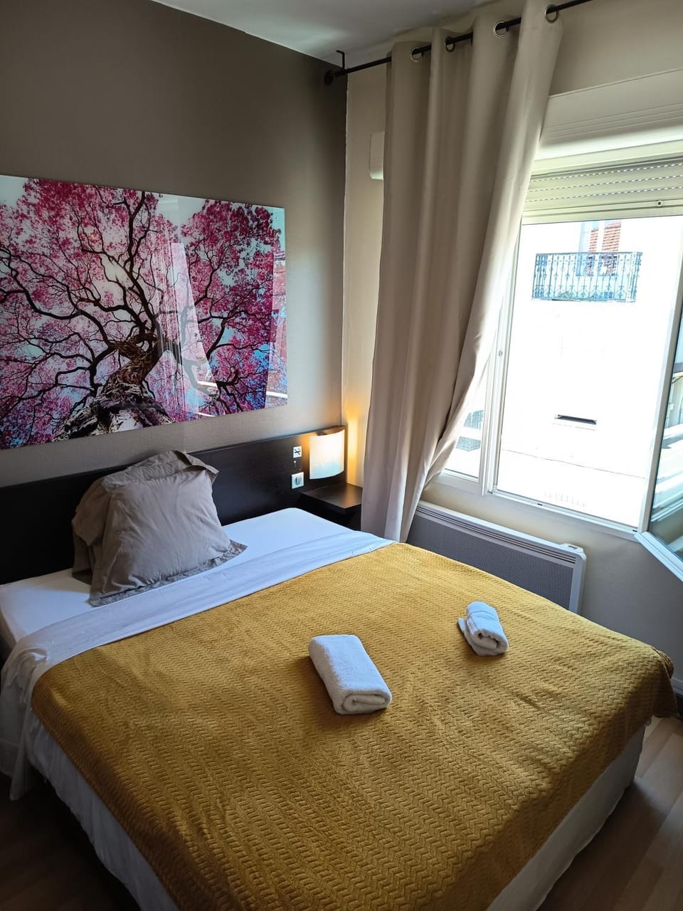 Hôtel De La Gare Périgueux Hotel in Nouvelle-Aquitaine