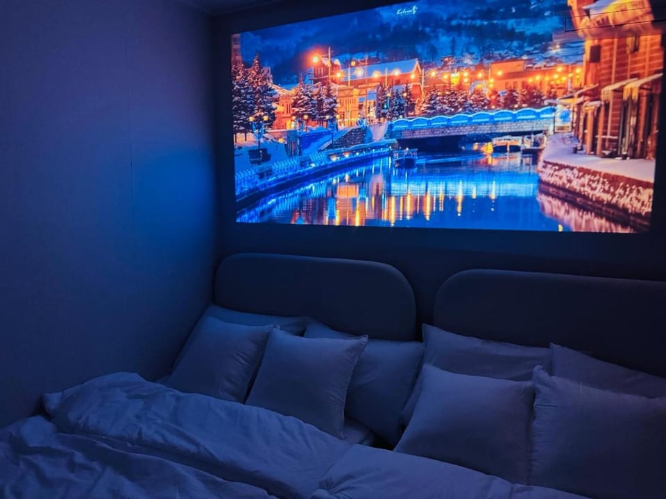 Bed, Photo of the whole room, Bedroom, Area and facilities