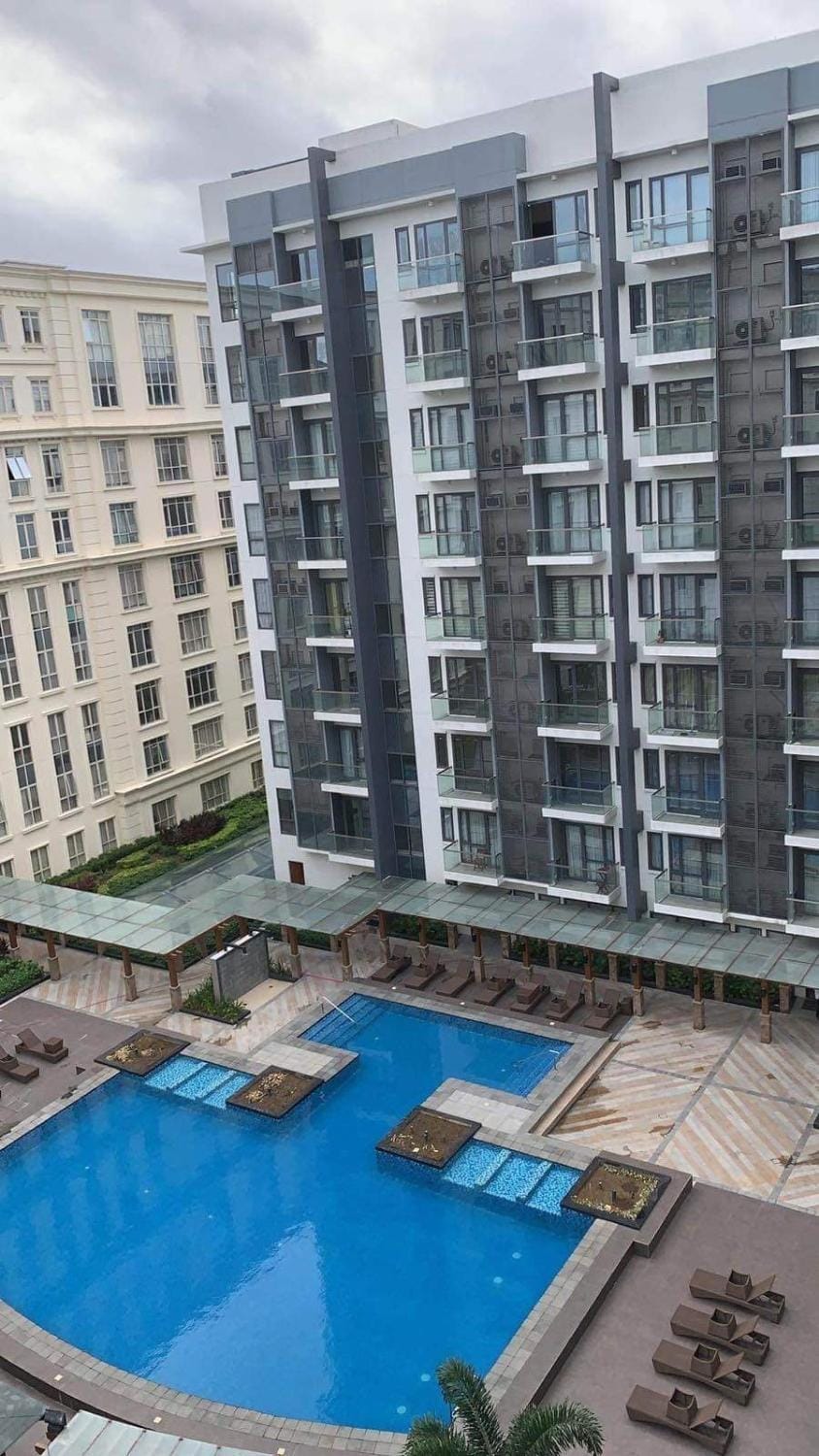 Pool view, Swimming pool