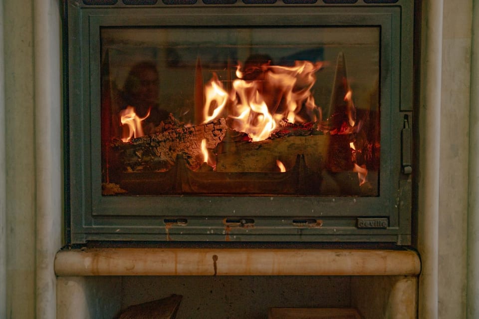 Living room, fireplace