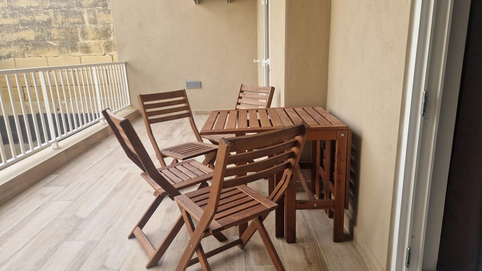 Patio, View (from property/room), Balcony/Terrace, Dining area