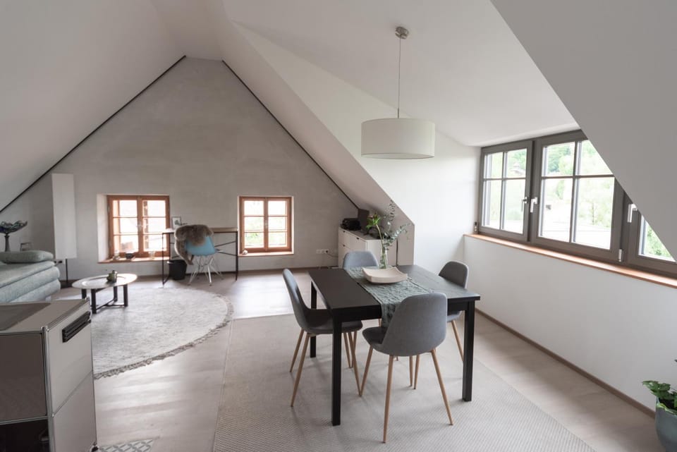 Living room, Dining area