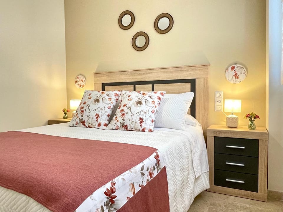 Bed, Bedroom
