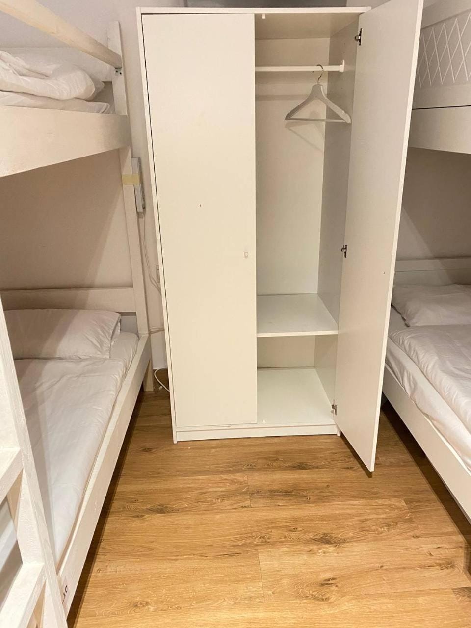 JBR bed-space Apartment in Dubai