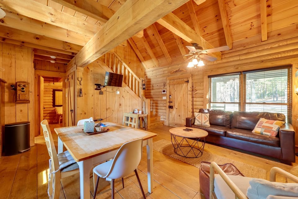 Cabin w/ Catch & Release Pond in Hueytown! Cabin in Bessemer