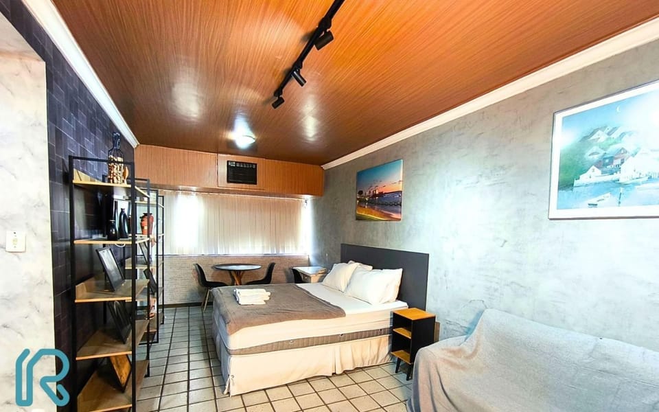 Bed, Photo of the whole room, Bedroom, air conditioner