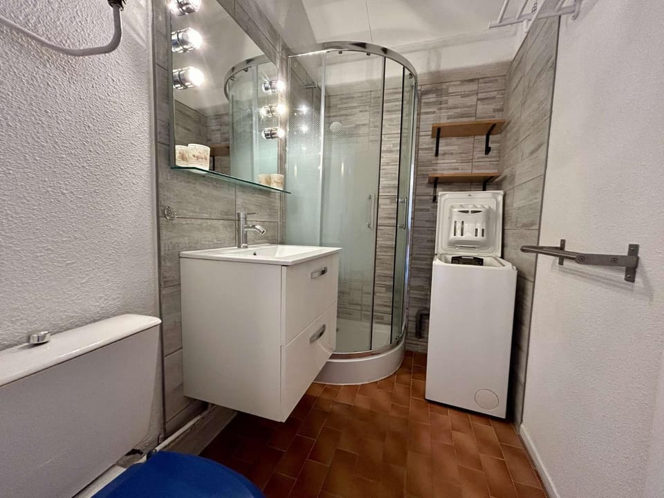Appartement studio cabine 4 couchages ST CYPRIEN PLAGE SC380-F274 Cabin in Saint-Cyprien