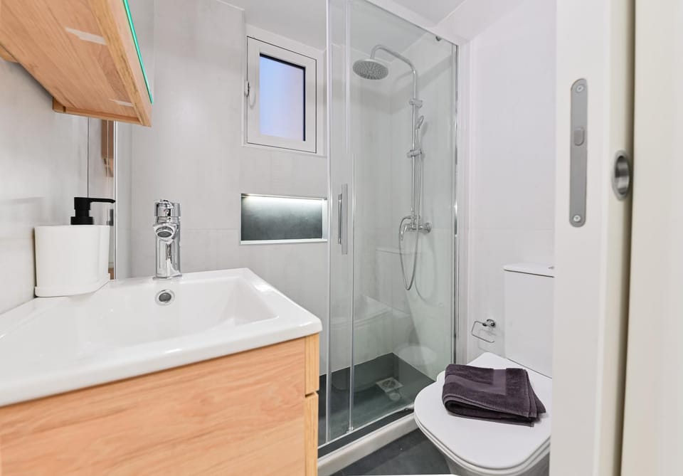 Luxury Suite 3 Downtown Apartment in Peloponnese, Western Greece and the Ionian