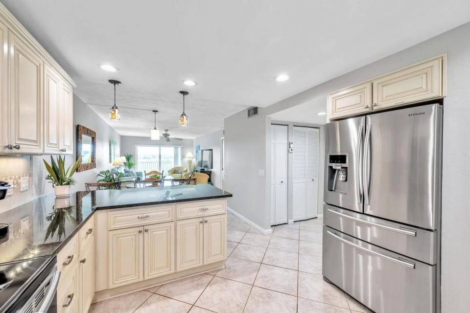 Bayshore Yacht and Tennis Club 616 House in Indian Shores