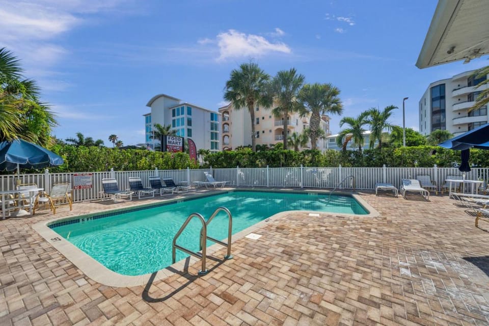 Mariners Pointe 702 House in Indian Shores
