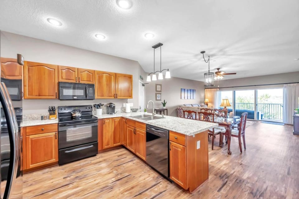 Mariners Pointe 702 House in Indian Shores