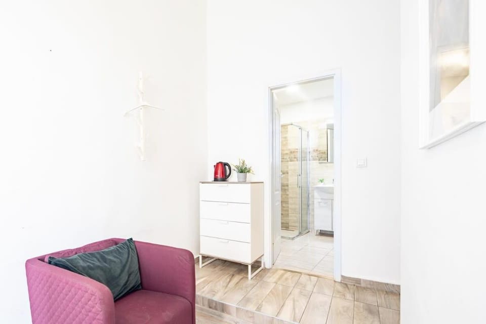 Ultra Central Friendly Studio Apartment in Budapest
