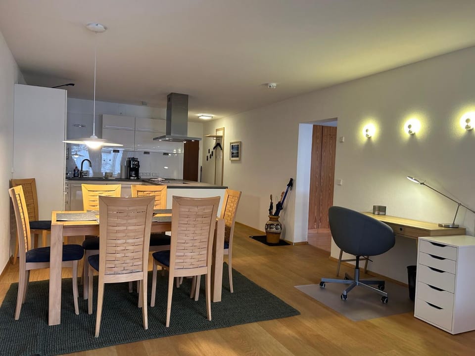 Gipfelblick mit Hallenbad und Sauna Apartment in Salzburgerland