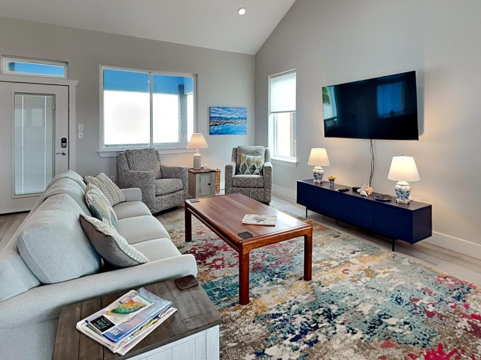 TV and multimedia, Living room, Seating area, furniture