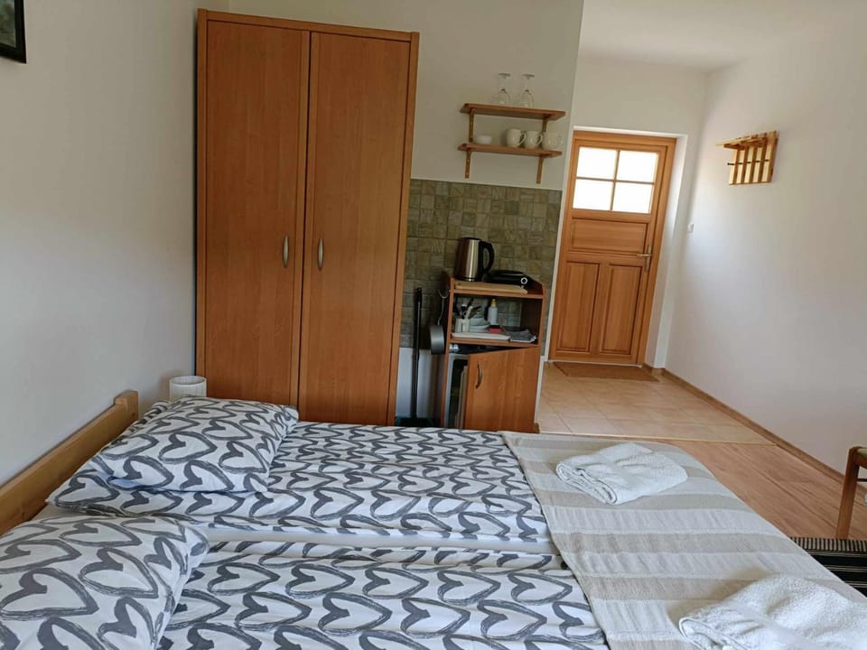 Kitchen or kitchenette, Photo of the whole room