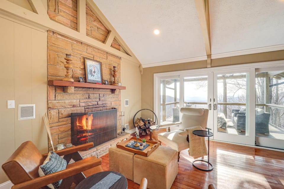 5 Mi to Dtwn: Pet-Friendly Gem in Blowing Rock! House in Watauga