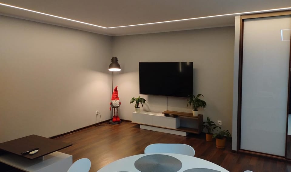 Communal lounge/ TV room, TV and multimedia, Evening entertainment