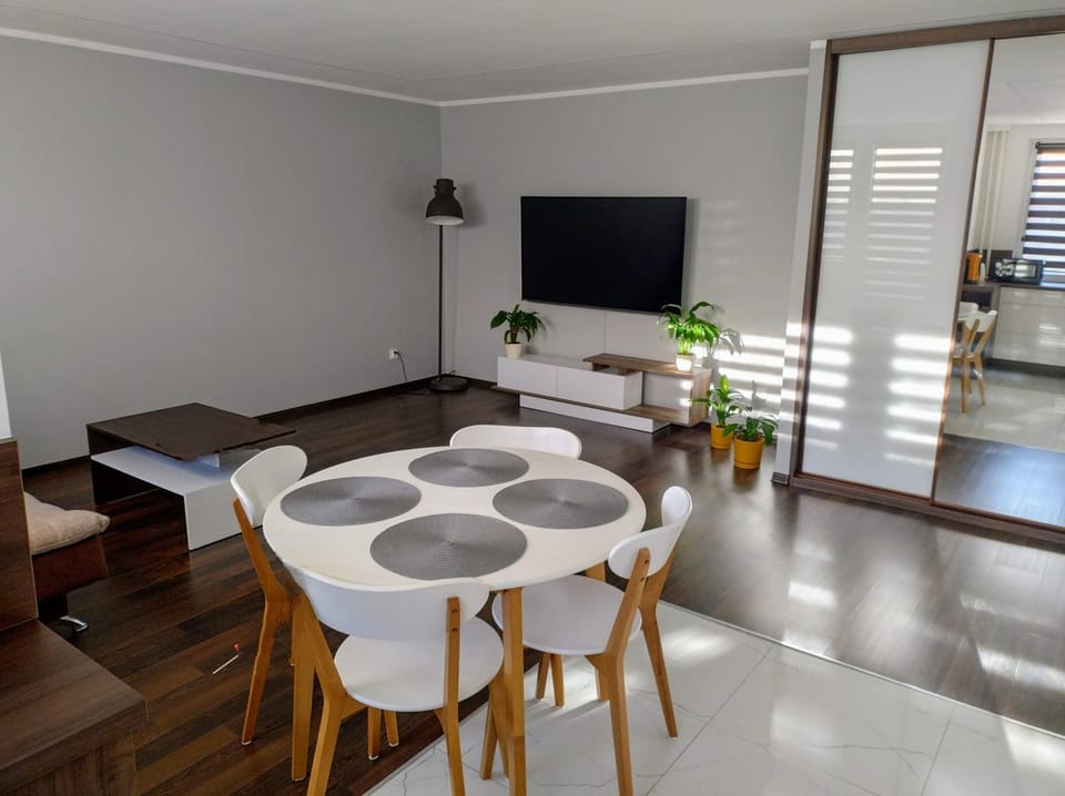 Lagan Apartament - doskonała baza w Aglomeracji Śląskiej Apartment in Lesser Poland Voivodeship