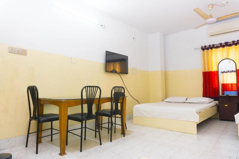 hotel al-sarwar Hotel in Dhaka