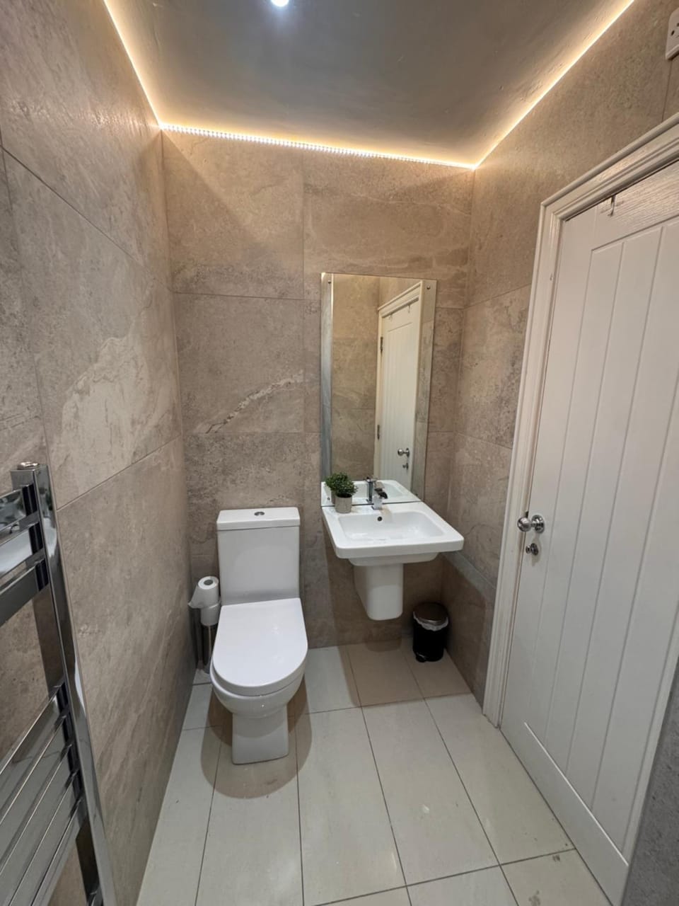 Toilet, Bathroom