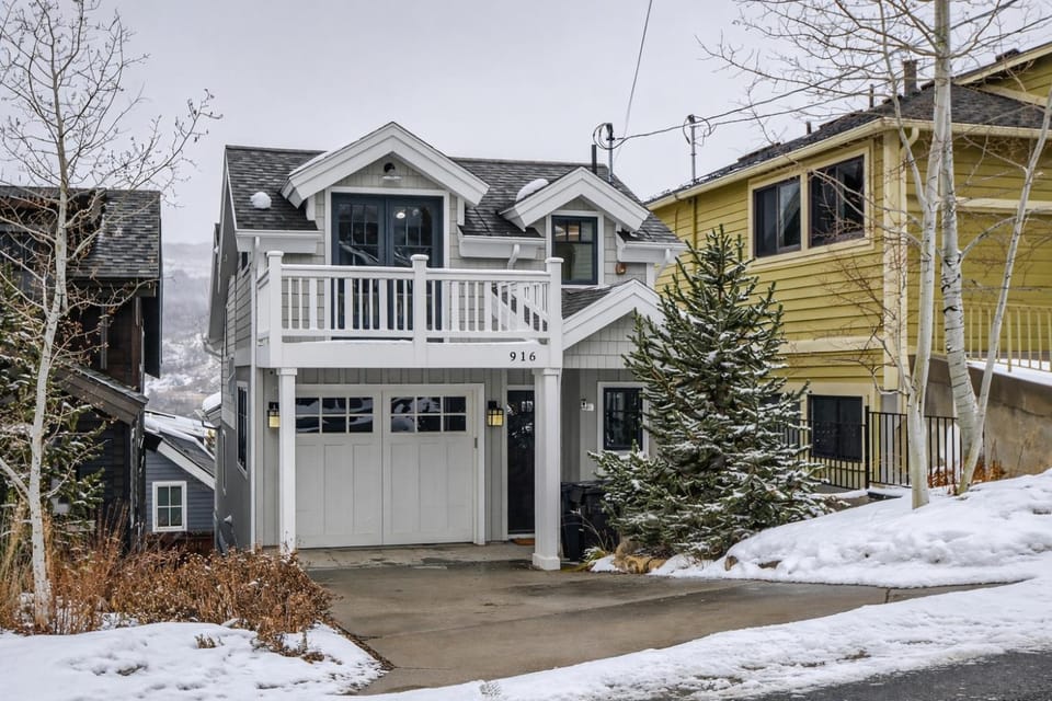 916 Empire Skiers Secret home House in Park City