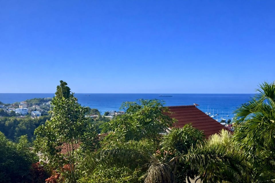 Nearby landmark, Sea view