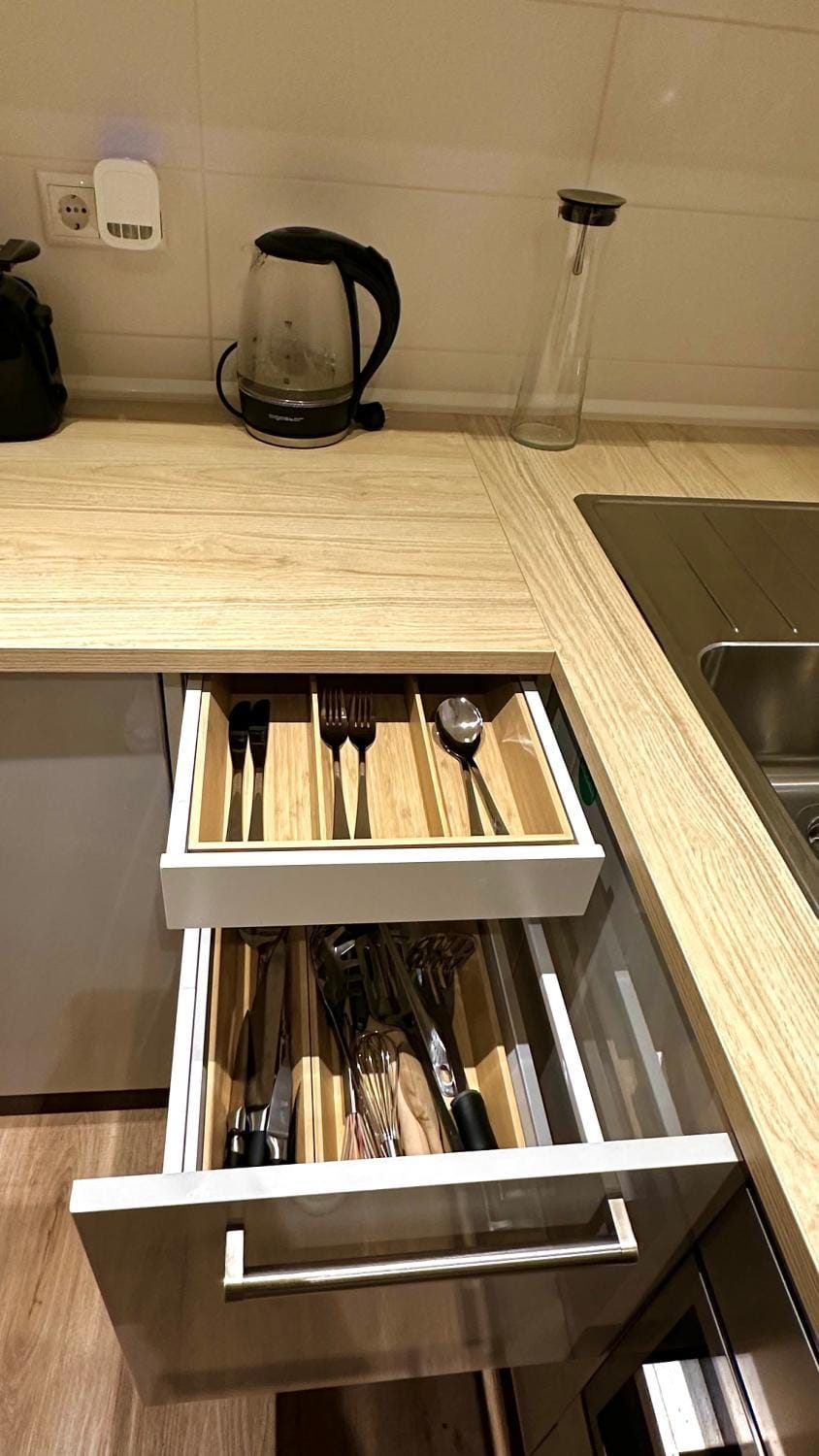 Coffee/tea facilities, Kitchen or kitchenette, Decorative detail, Text overlay, Guests, toaster, kitchen