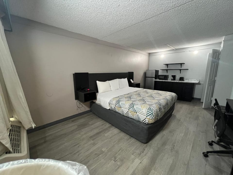 Studio 6 Phoenix, AZ Midtown Hotel in Phoenix