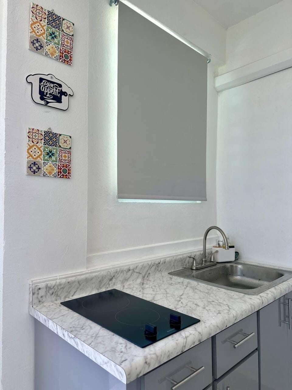 Beachtown Luxury Villas Apt 101 Apartment in Aguacate, Aguadilla, Puerto Rico