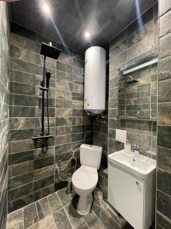Shower, Toilet, Bathroom