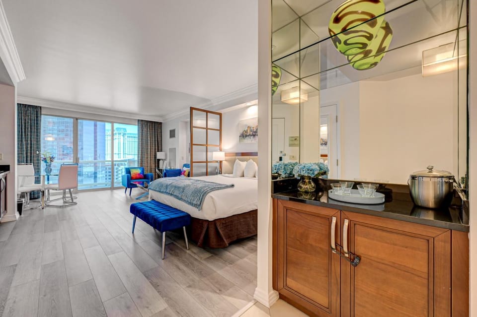 SPHERE VIEW - Signature MGM Resort Lucky Gem Penthouse & Luxury Suites 10817 Hotel in Las Vegas Strip