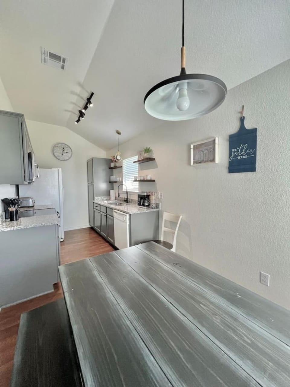 Pecan Place Rustic Charm Temple Texas House in Rio Grande