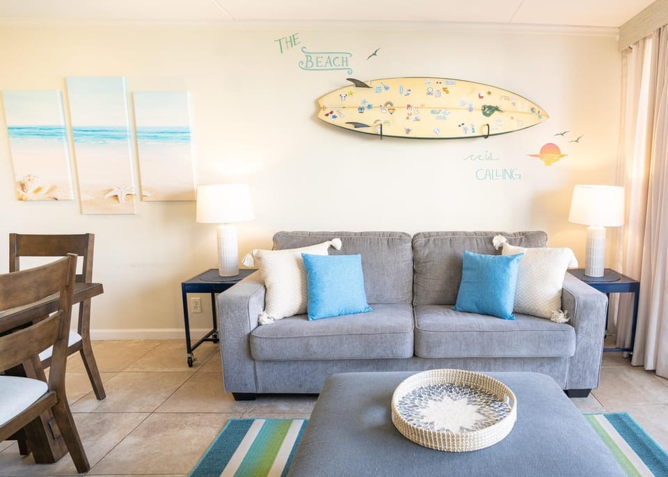 Tower 2 Suite 1207 - QQS Apartment in Honolulu