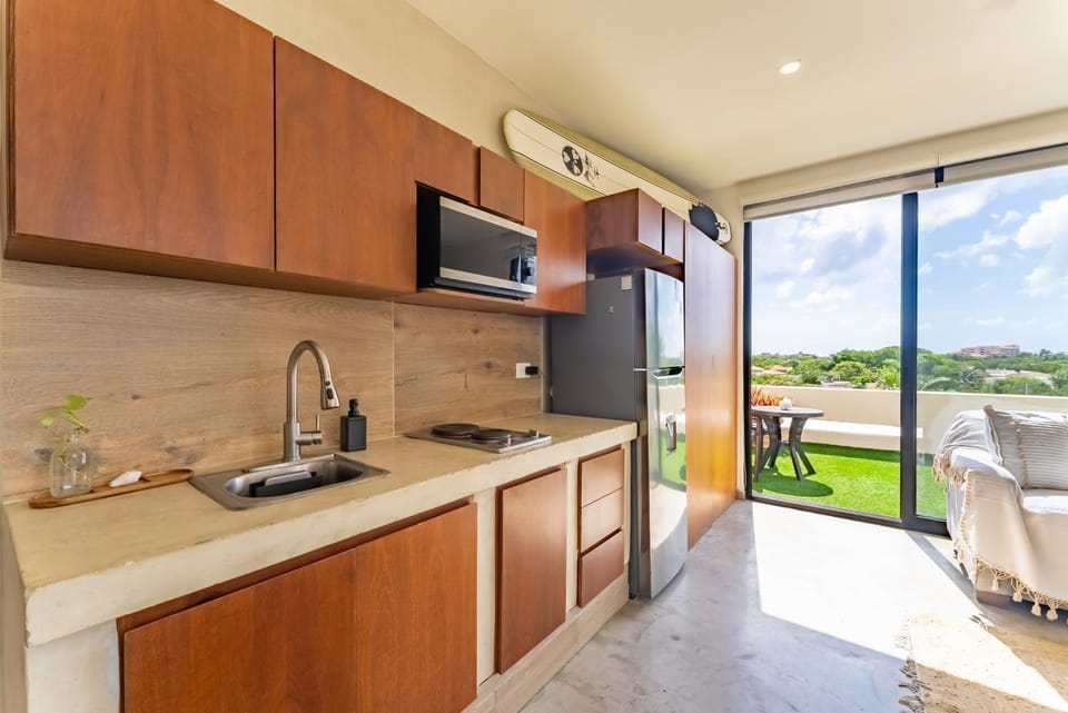 Day, Natural landscape, View (from property/room), Balcony/Terrace, Kitchen or kitchenette, Dining area, stove
