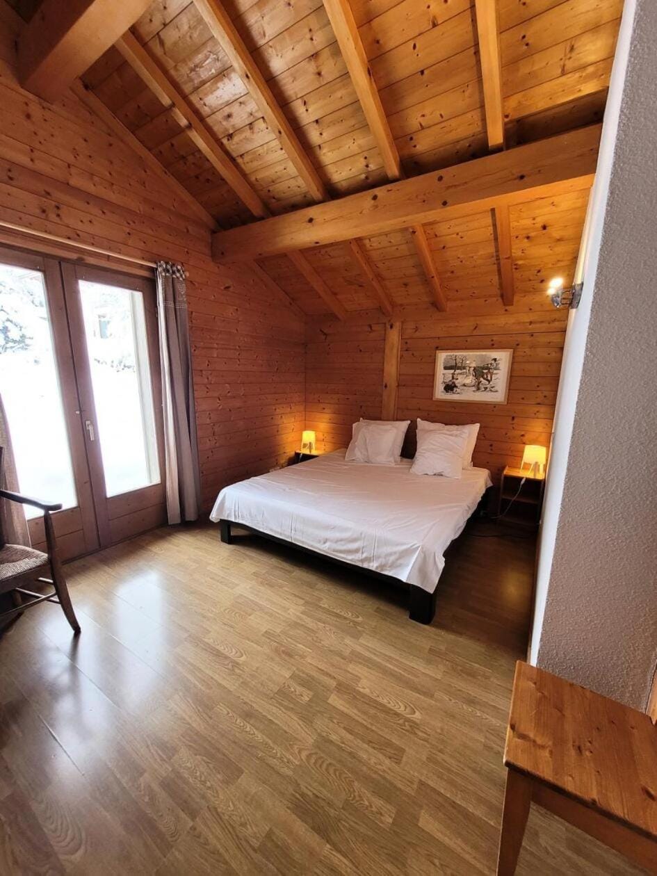 Chalet Le Replan - Confort, lumière et nature à deux pas des pistes MAE-0841 Chalet in Les Gets