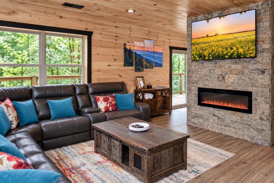 TV and multimedia, Living room, Seating area, fireplace, fireplace